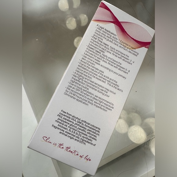 Pietro Simone Skincare
6.7 oz. Multi Dynamic Body Cleanser - Picture 3 of 3